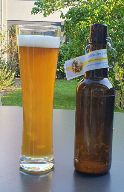 SchnellesHellesHefeweizen2.jpg