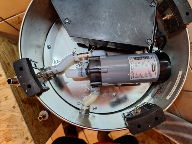 25w Pumpe in 35l.jpg