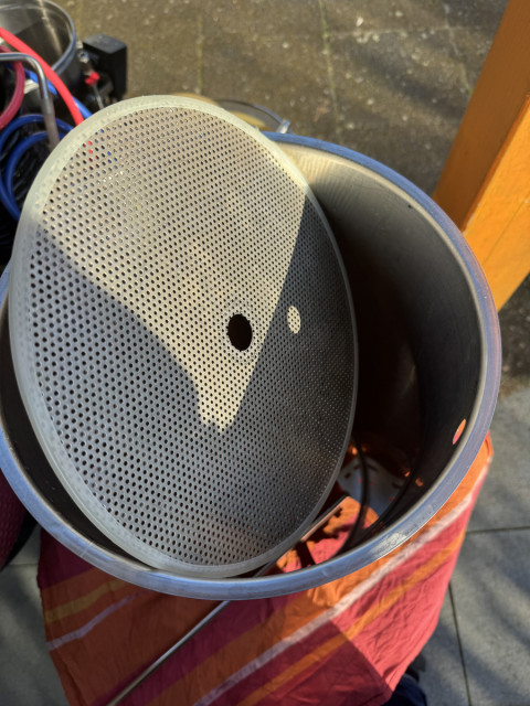 26-02-15 09-49-52 2148.jpg