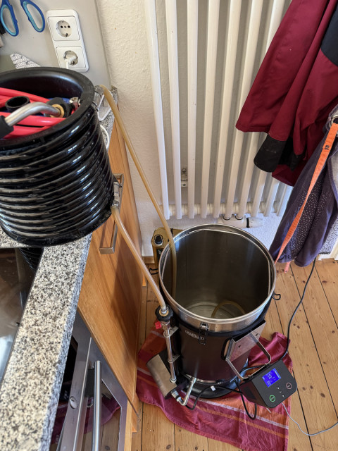 26-02-15 14-03-53 2162.jpg