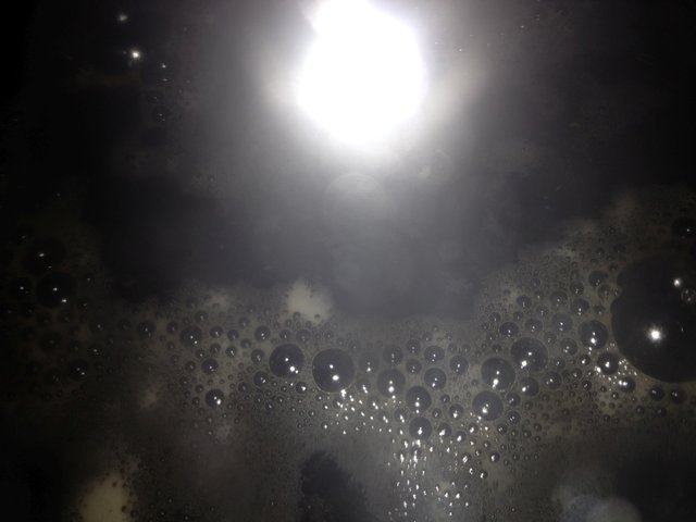 Kommunbrauen_20151115_124659_Gärung_WeißeFlecken.JPG (344.87 KiB) 16446 mal betrachtet Weiße Flecken