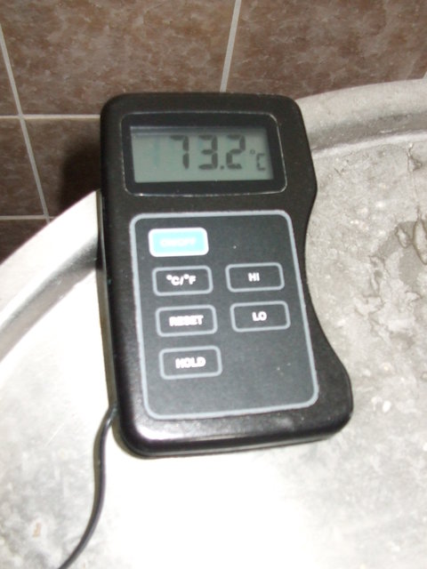 Thermometer sagt: &quot;Auf dem Weg zum Abläutern!&quot;
