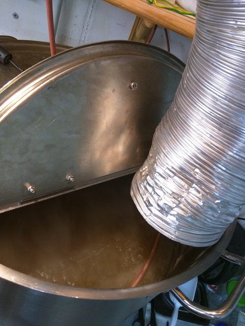 Wallend kochen und Dampf ansaugen