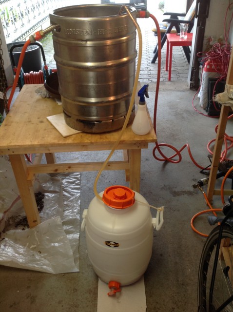 16-Ausschlagen.JPG (766.35 KiB) 8825 mal betrachtet Ausschlagen.