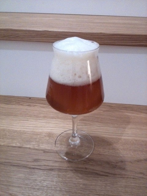 Cornys Weizen-Ale_1.jpg