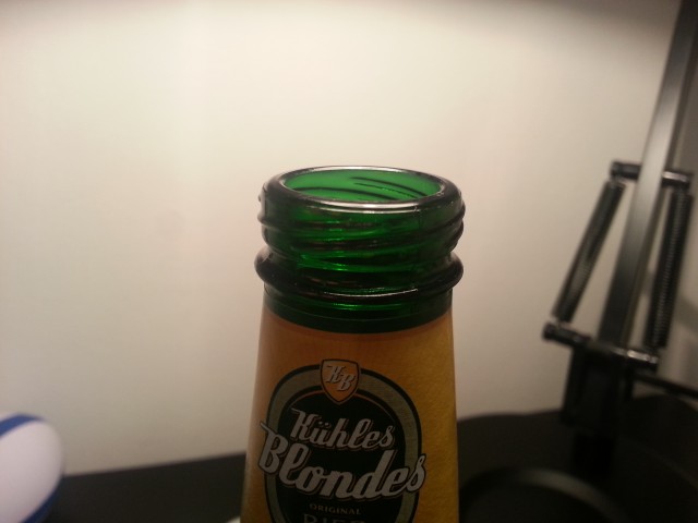 Die Flasche mit dem Dreverschluss