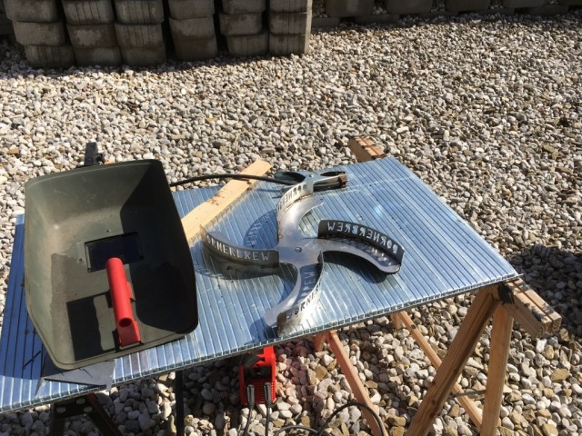 7.jpg (446.12 KiB) 4277 mal betrachtet Das Schweißen des neuen Rührwerks musste selbst erledigt werden