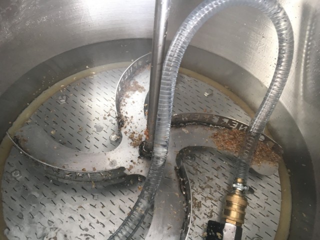 8.jpg (240.73 KiB) 4401 mal betrachtet Erste Fahrt mit dem Impeller + eigenem Schlitzblech - Dank an die Firma! :D