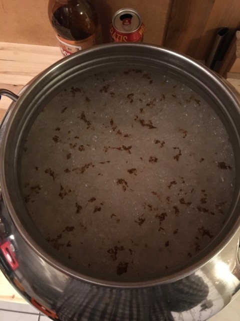 8 Stunden später. Der Anblick tröstet über die notgedrungene Umstellung des Setups während des Brautags hinweg!