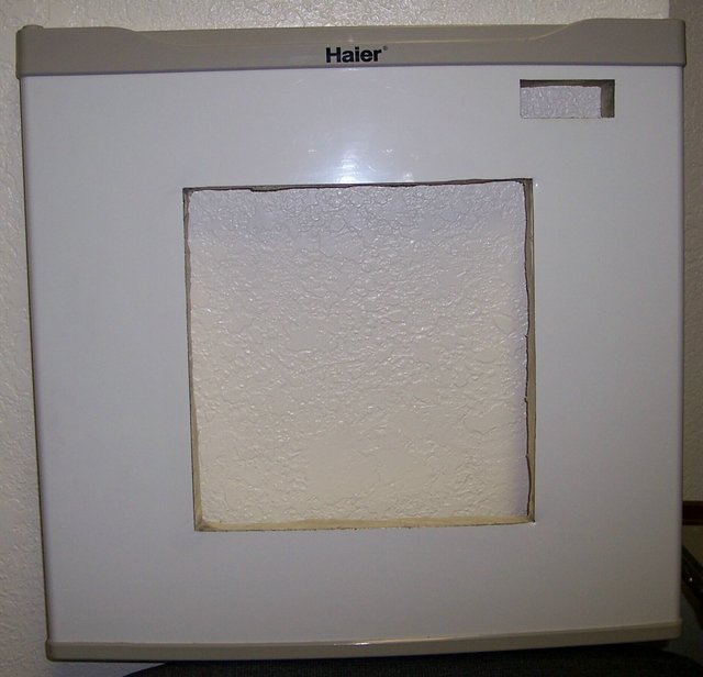 FridgeDoor_Cutout.jpg