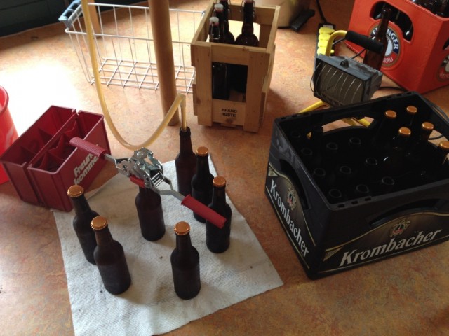 10.BronxBestBitter_20161006_124937_Abfüllen.JPG (273.99 KiB) 8318 mal betrachtet Abfüllen