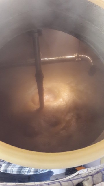 10. Wallend.jpg (202.21 KiB) 2825 mal betrachtet Das nenne ich wallendes Kochen