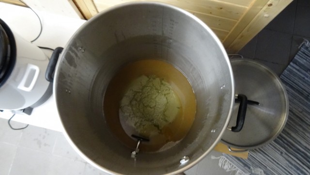 Whirlpool (Large).JPG