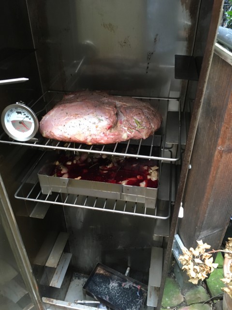geräuchertes Schwein sieht gut aus