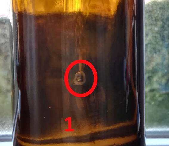 Ist das noch ein Bläschen, oder schon eine beginnende Absplitterung? Durchmesser ca 6mm