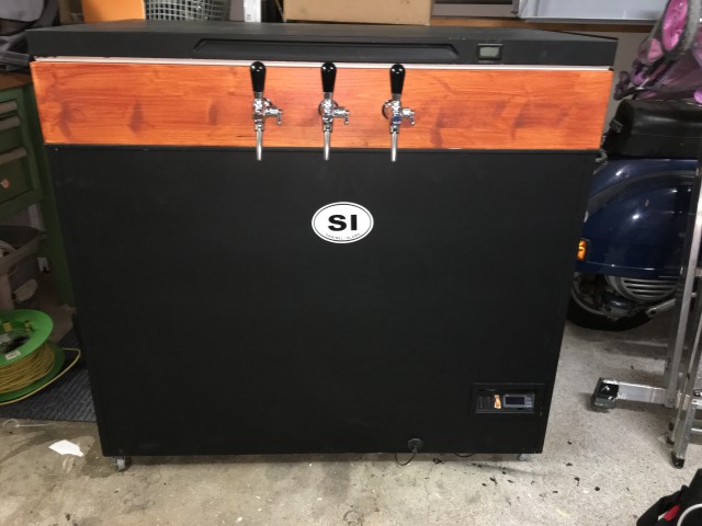 Keezer.JPG