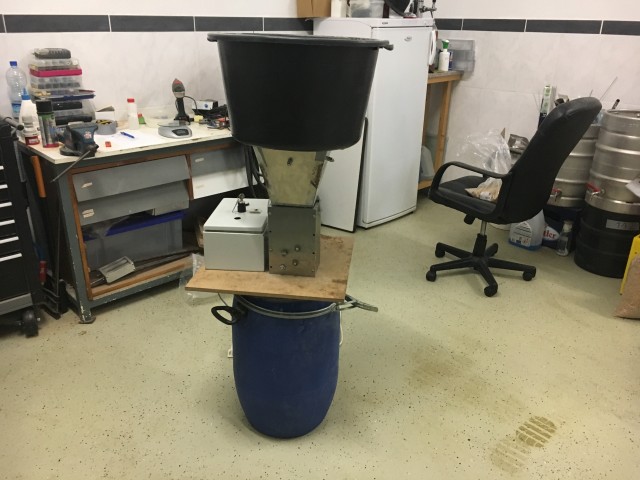 mit der Selfmade 4 Walzenmühle gingen die 14kg durch wie nix