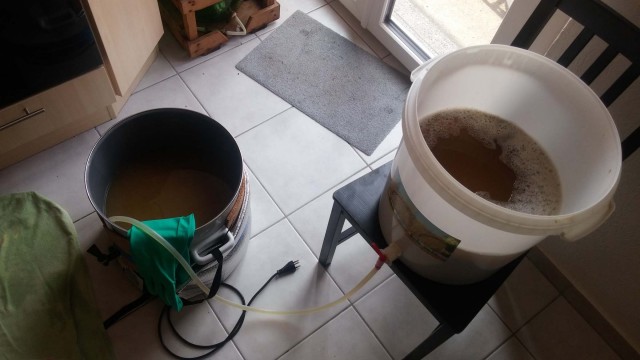 Silikonschläuche und Brauhandschuhe sind kluge Investitionen