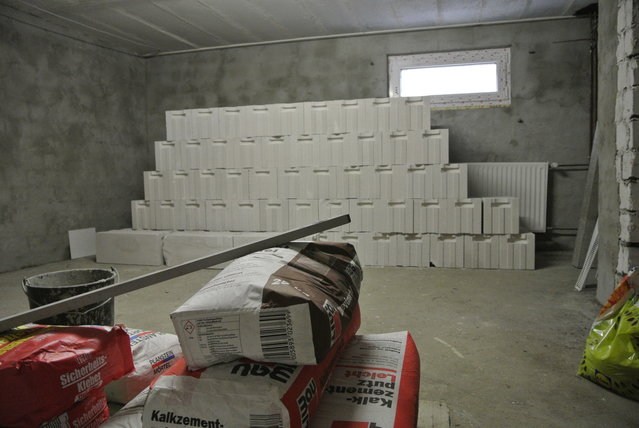 011.JPG (854.47 KiB) 14030 mal betrachtet ... nach 2h in der Baustelle ;-)