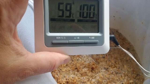 Temp. noch etwas zu hoch, 55° war das Ziel,...wird noch justiert.
