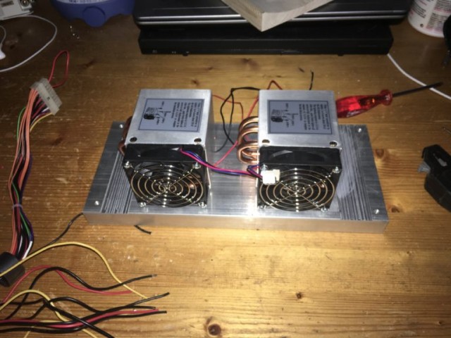 proto1jpg-768x576.jpg (75.33 KiB) 4395 mal betrachtet Aufgeschraubt