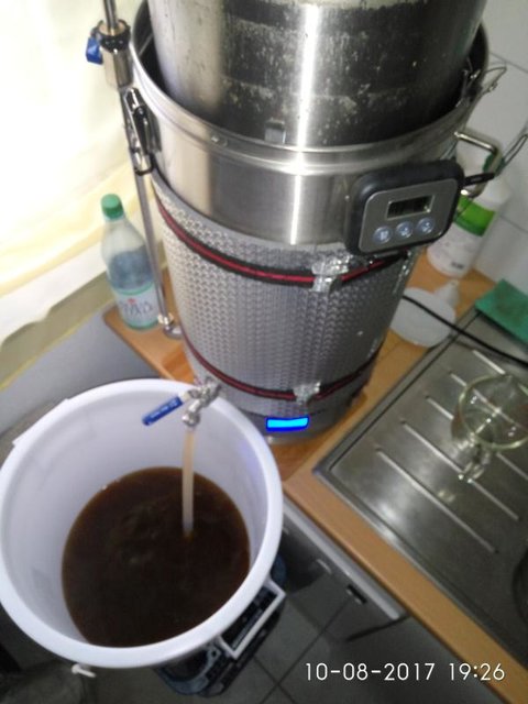08_ROBOBREW_2017_08_10.jpg