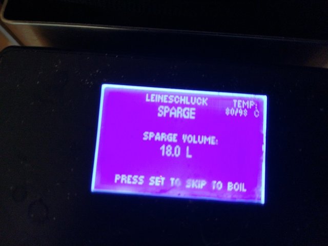 IMAG2179.jpg (147.95 KiB) 4595 mal betrachtet Der Grainfather Connect weiß sogar wie das heißt was er heute braut :)