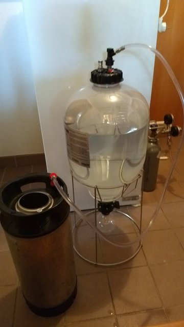 Umdrücken ins Keg