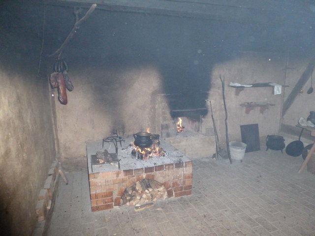 a11.jpg