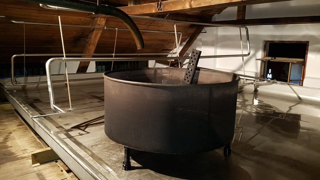 offenes Kühlschiff im Kommunbrauhaus in Mitterteich. Hier haben ca 50-55hl Würze Platz