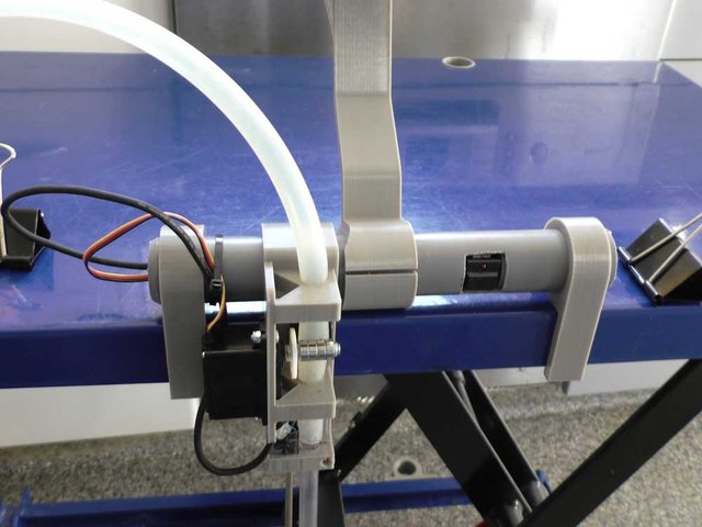 BierAbfueller2.jpg