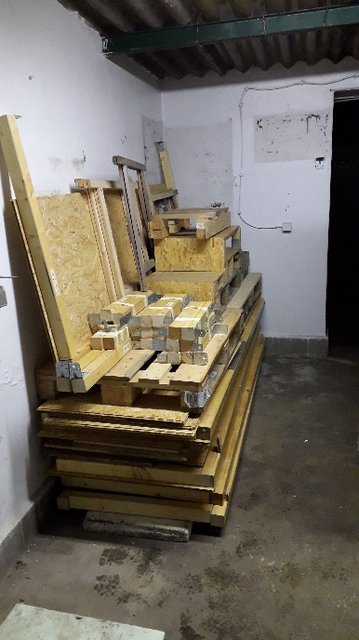 AbgebautimHaus.jpg