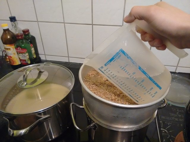 Nachguss aufbringen