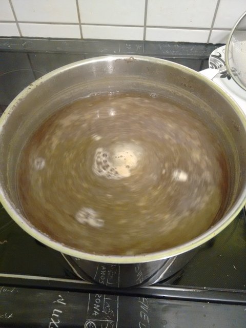 2. Hopfengabe in Whirlpool nach 90 Minuten Kochzeit