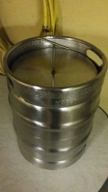 ....und ein passender Deckel dazu gemacht werden.