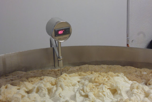 DavosMonstein_Brauerei10Komma3.jpg (325.08 KiB) 2109 mal betrachtet 10,3 °C