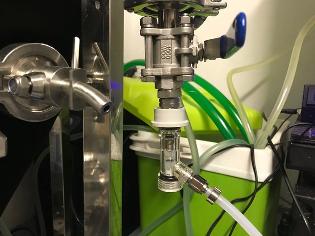 IMG_0931.jpg (241.72 KiB) 14514 mal betrachtet Gas angeschlossen