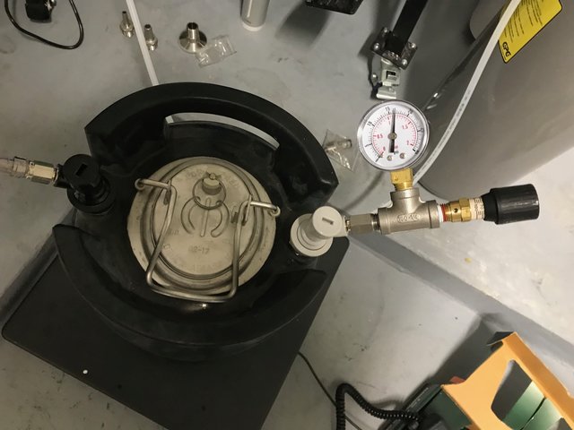 IMG_0938.jpg (236.1 KiB) 13969 mal betrachtet Spundapparat zum Umdrücken