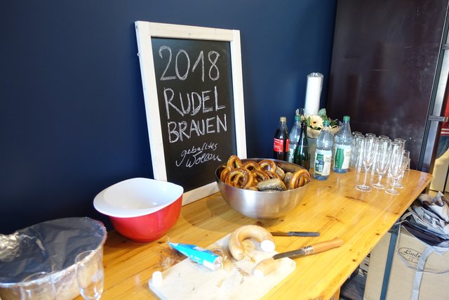 DSC05392.JPG (1.1 MiB) 12951 mal betrachtet ohne Frühstück geht natürlich gar nix