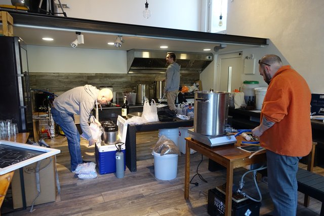 DSC05289.JPG (1.41 MiB) 12955 mal betrachtet Übersicht in die eine Richtung