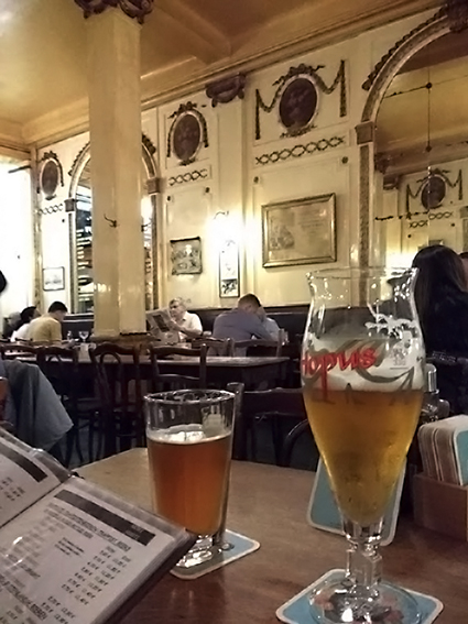 A la Mort Subite.jpg