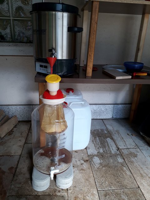 2018-09-25 12.52.42.jpg