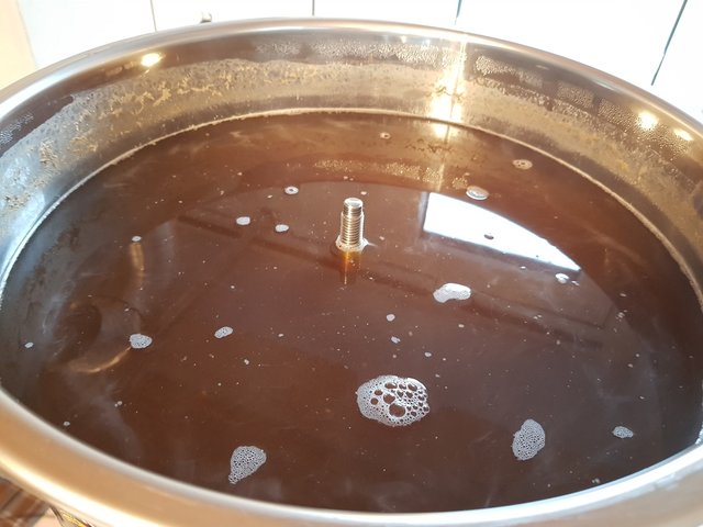 12-36,5L.jpg (259.49 KiB) 6431 mal betrachtet Soll: 36L Ist: 36,5L