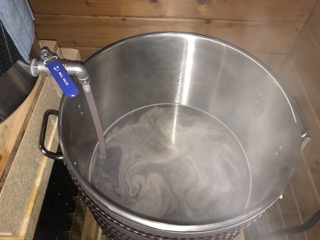 Läutern läuft und parallel dazu zum Kochen bringen