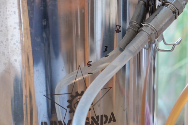 16 Manometer.JPG