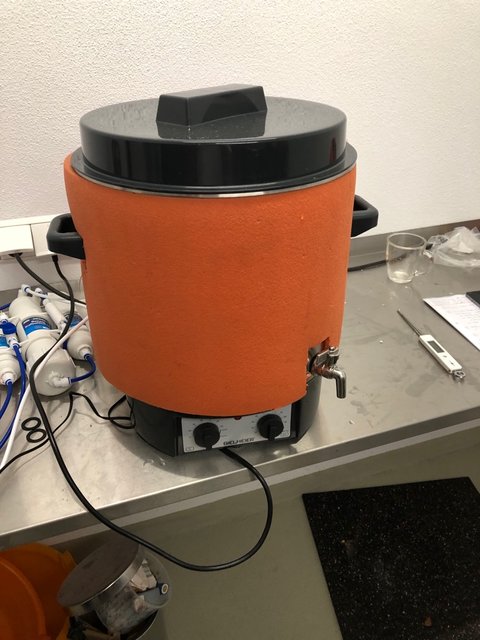 Nachgusserhitzer