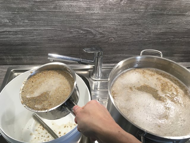 12 317 Läutern Umschöpfen.JPG
