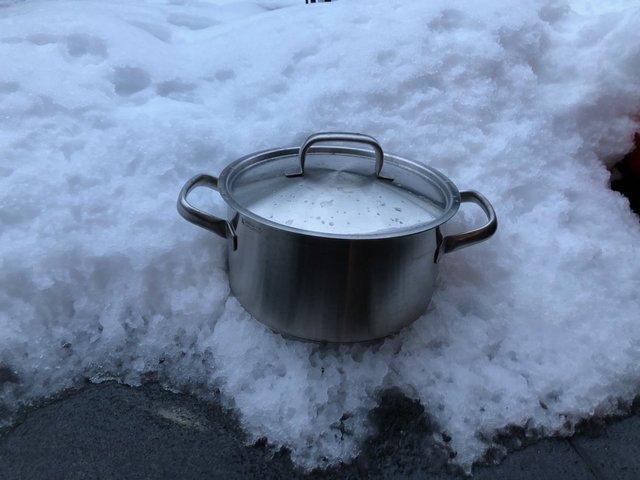 3l Würze nach 25 Minuten Kochen abgezweigt wird gekühlt