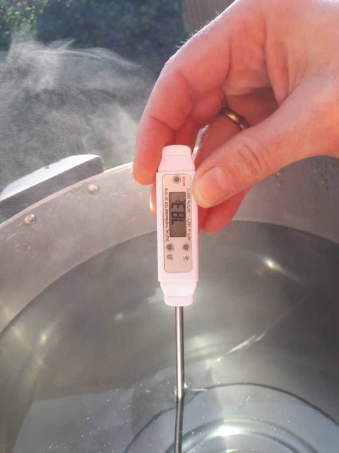 Nachgußwasser.jpg