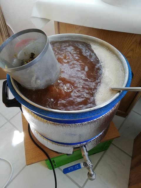 Hopfenkochen laut Rezeptur